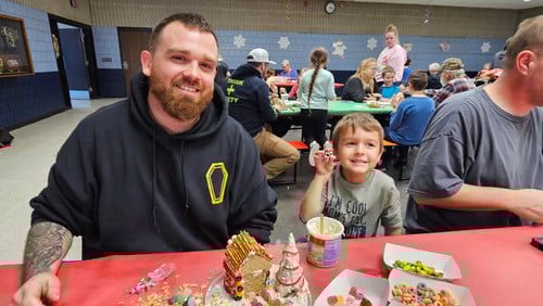 Holiday Fun! - Photo Number 1