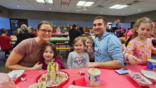 Holiday Fun! - Photo Number 2